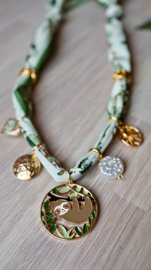 The Elizabeth Neckalce