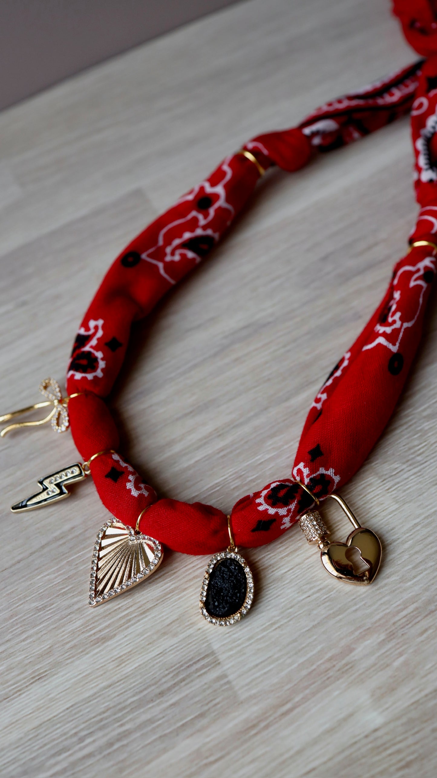 The Angela Necklace