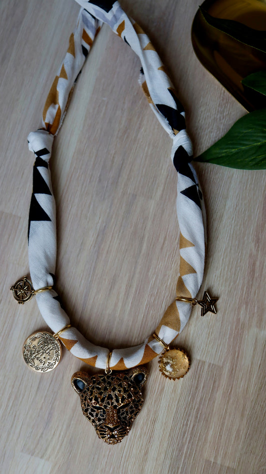 The Ava Necklace