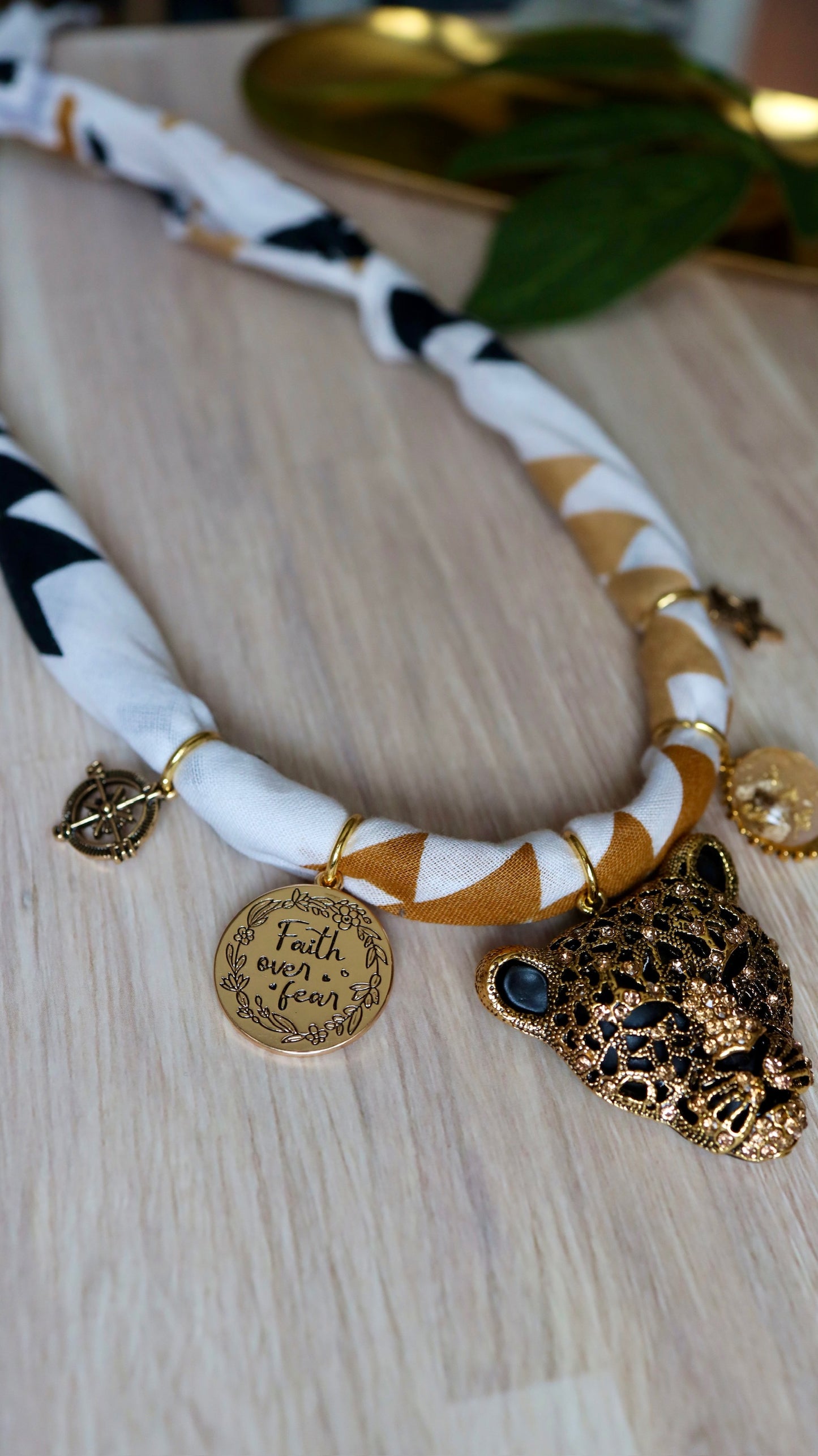 The Ava Necklace