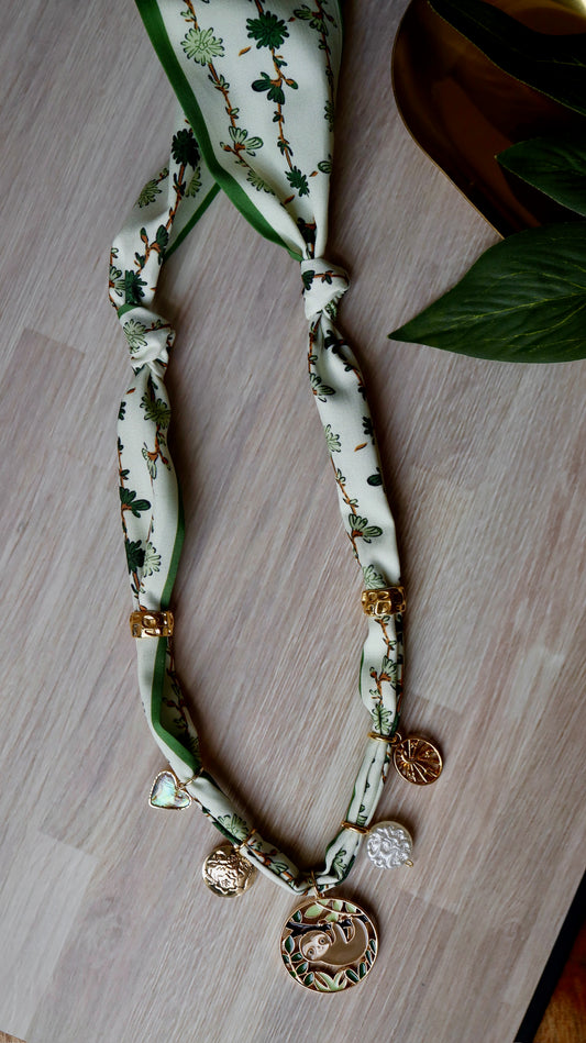 The Elizabeth Neckalce