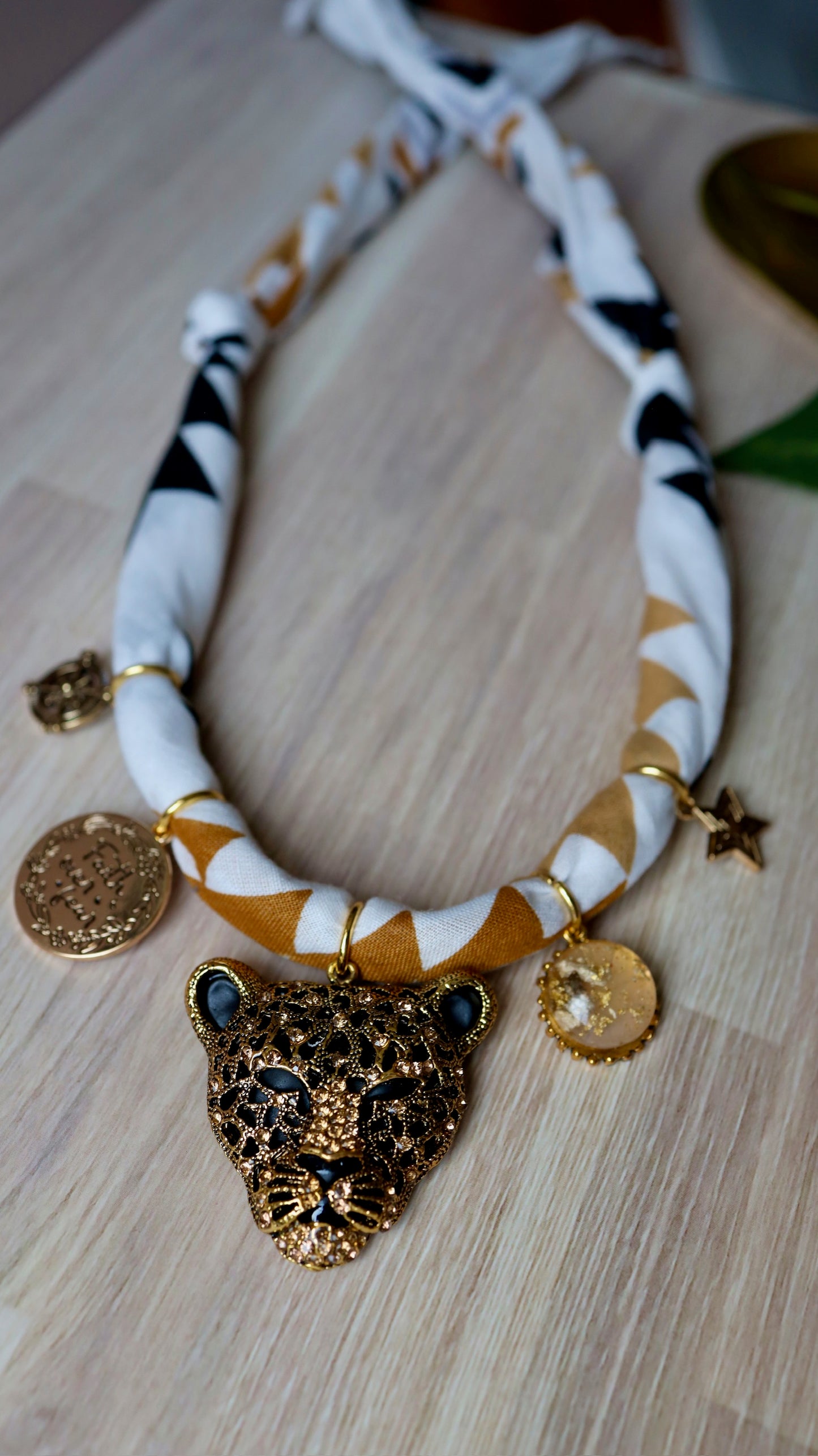 The Ava Necklace